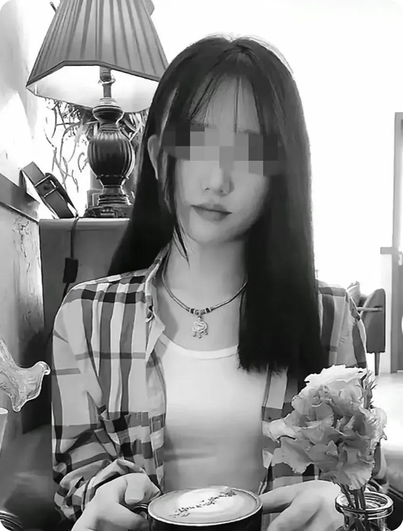 小米SU7高速碰撞起火事件后续！女孩真容被扒，聊天记录曝光！
